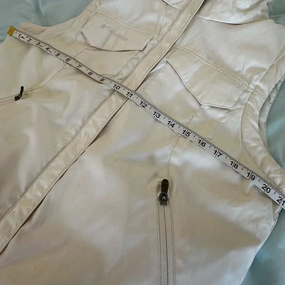 Columbia Down Feather Puffer Vest Women's Ivory Zip Pockets Outdoor. Sz: M. - Picture 4 of 13